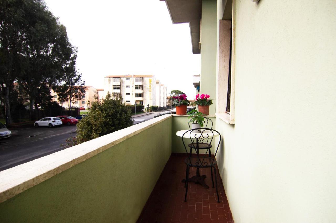 1Km Dalla Torre Appart. Con Balcone E Posto Auto Pisa Exterior foto